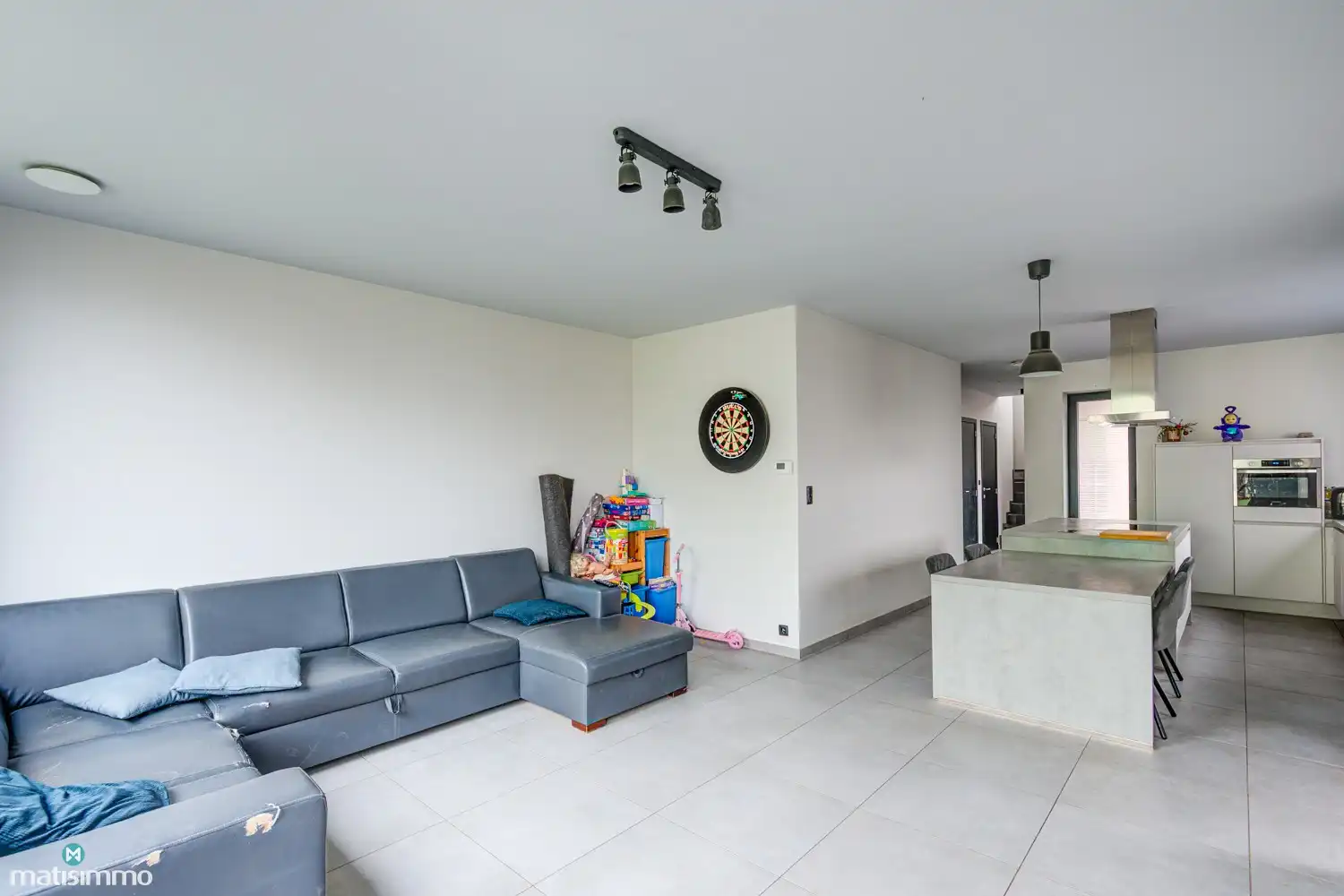 RECENTE NIEUWBOUWWONING MET 3 SLAAPKAMERS EN TUIN NABIJ CENTRUM KORTESSEM foto 11