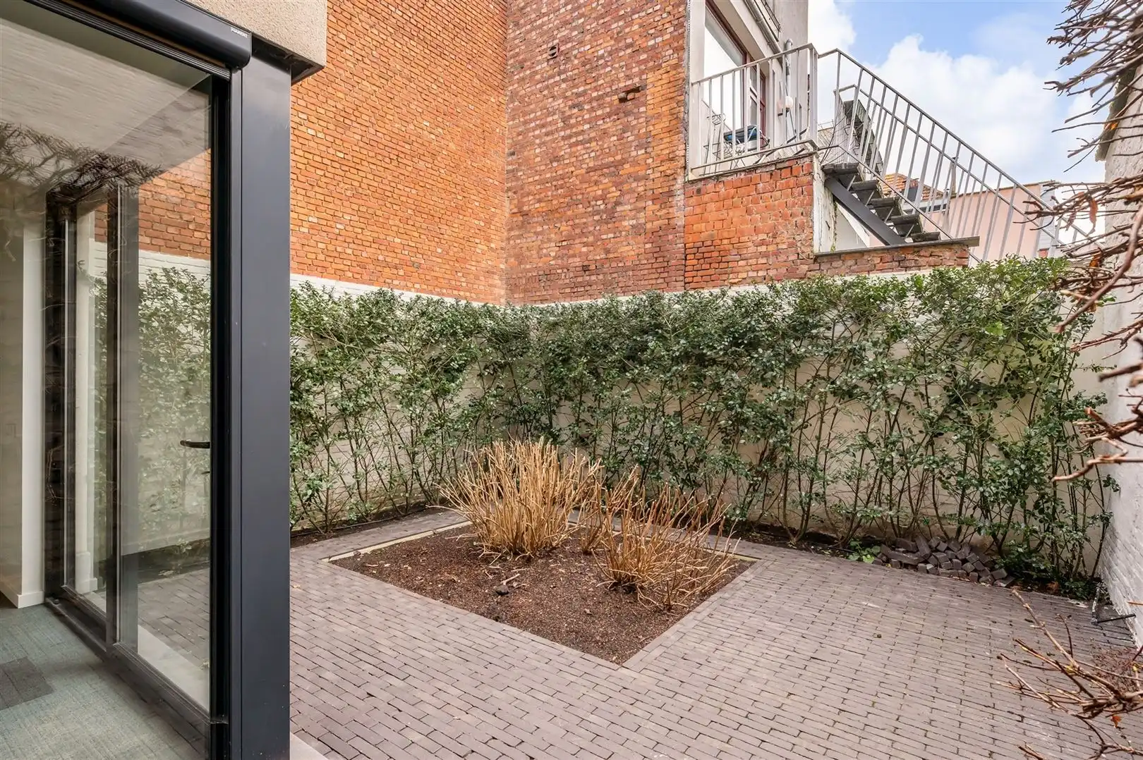 Uitzonderlijk herenhuis volledig gerenoveerd foto 12