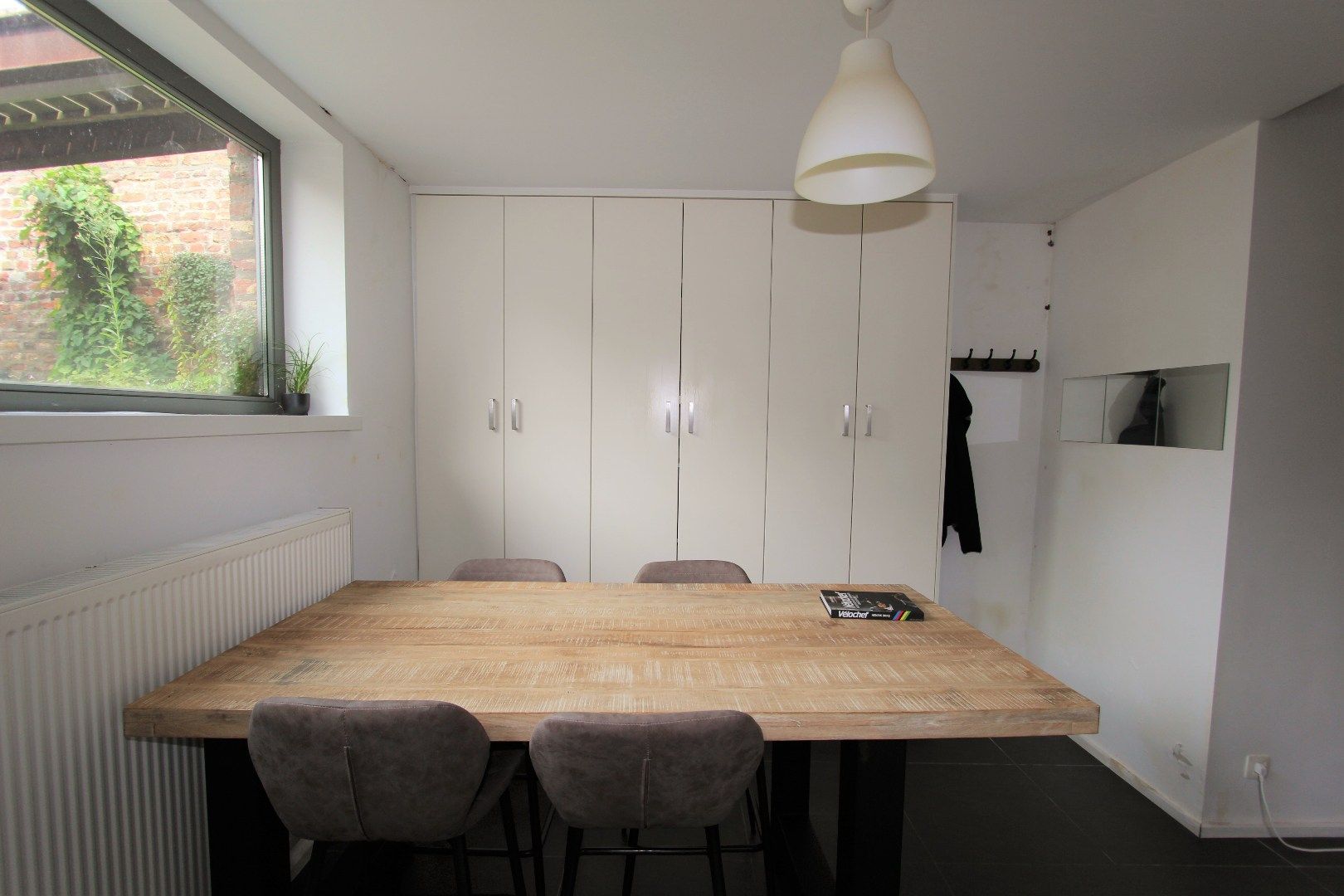 MODERN GELIJKVLOERS APPARTEMENT MET GROOT TERRAS EN PRIVATE PARKING foto 6