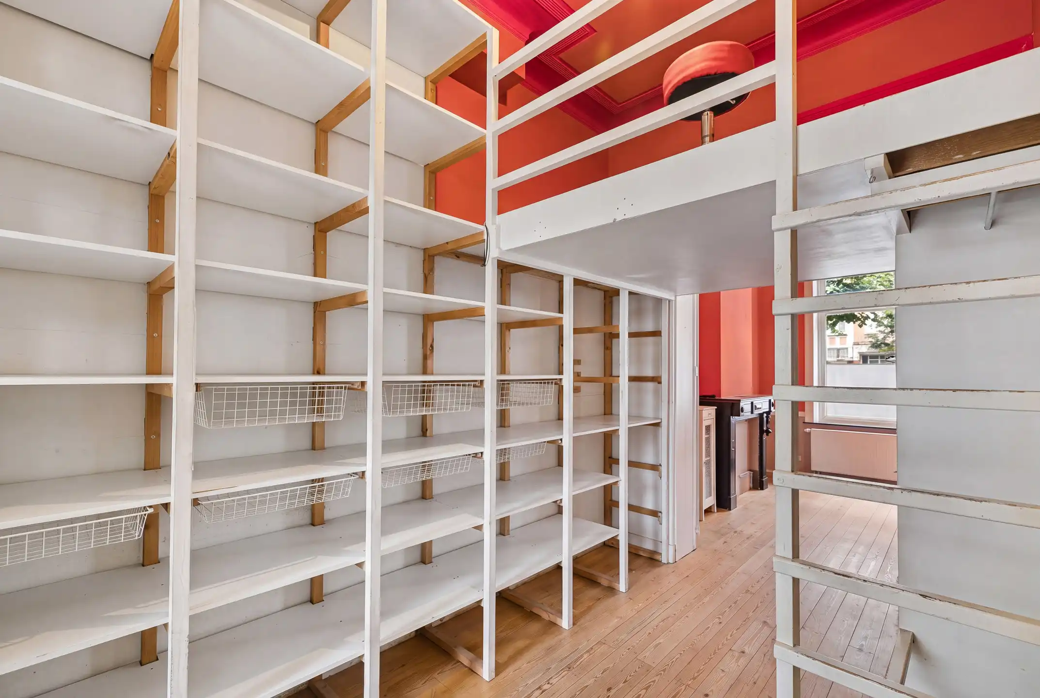 Begane grond 2 slaapkamers van ± 126 m² met tuin foto 20
