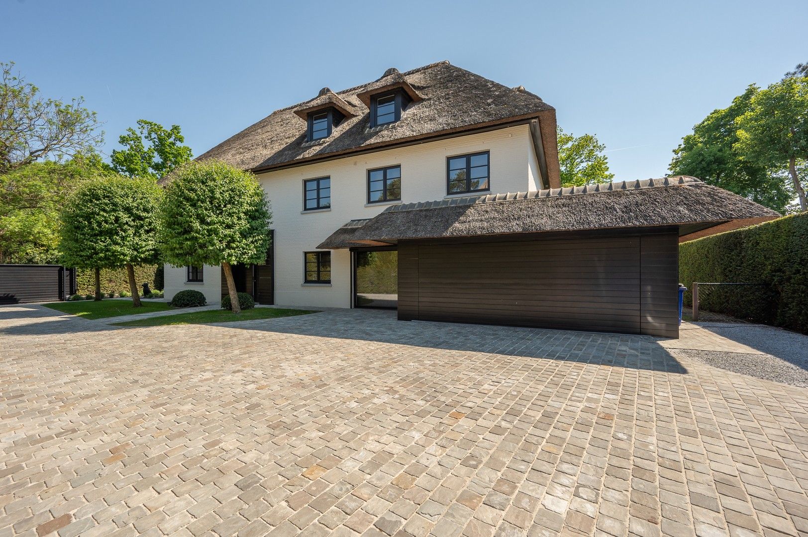 Prachtige luxueuze villa met zwembad op een topligging in het Zoute. foto 15