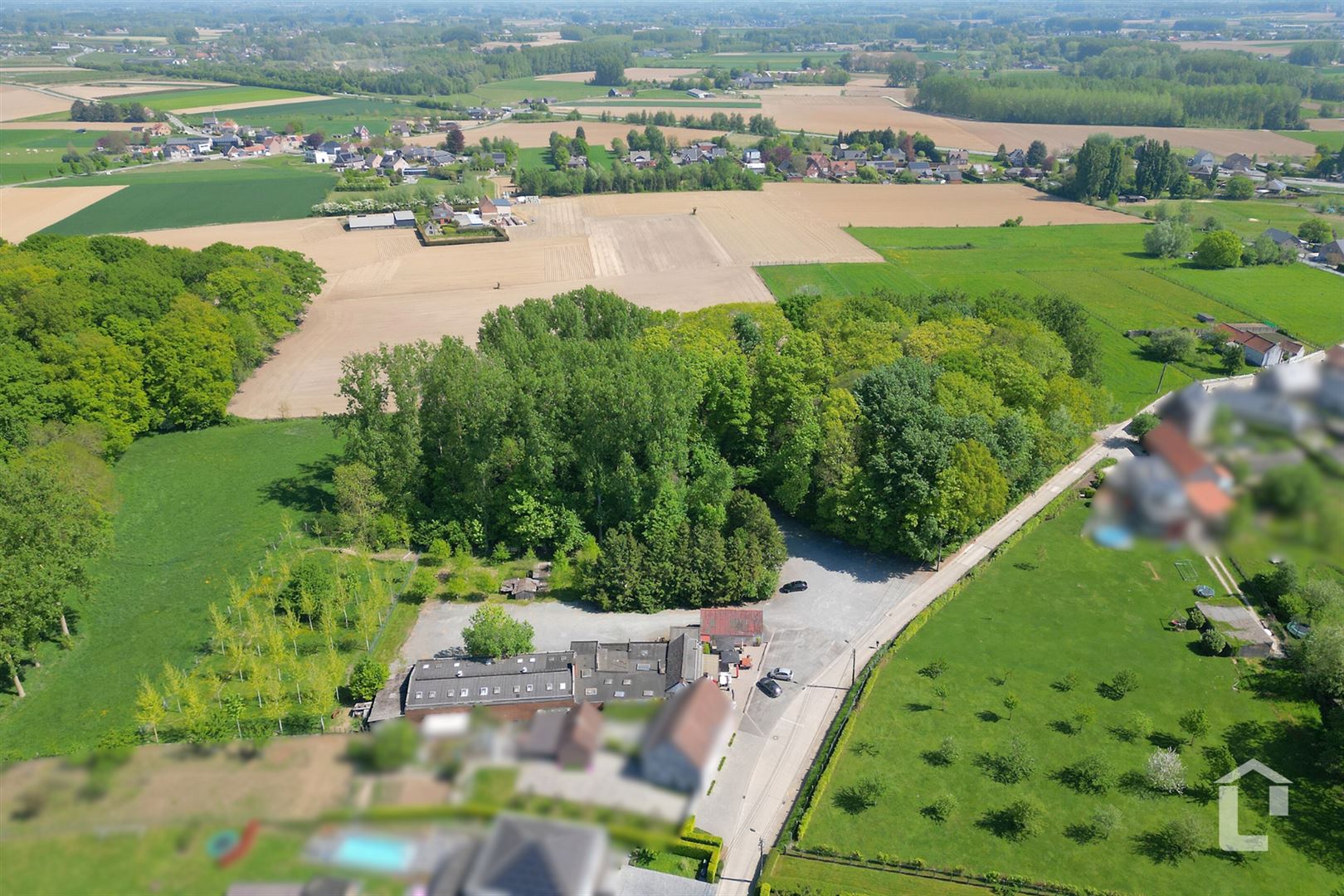 Prachtig terrein voor 2 halfopen bebouwingen met grote tuin foto 4