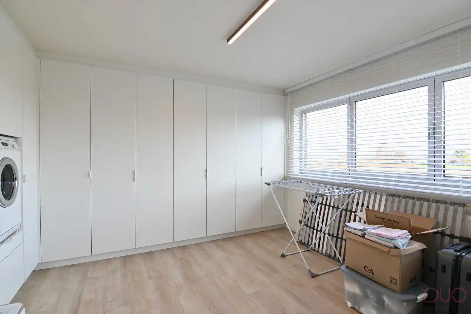 Ontdek ongeëvenaarde luxe en ruimte in deze prachtige villa in het rustige Herk-de-Stad. foto 22