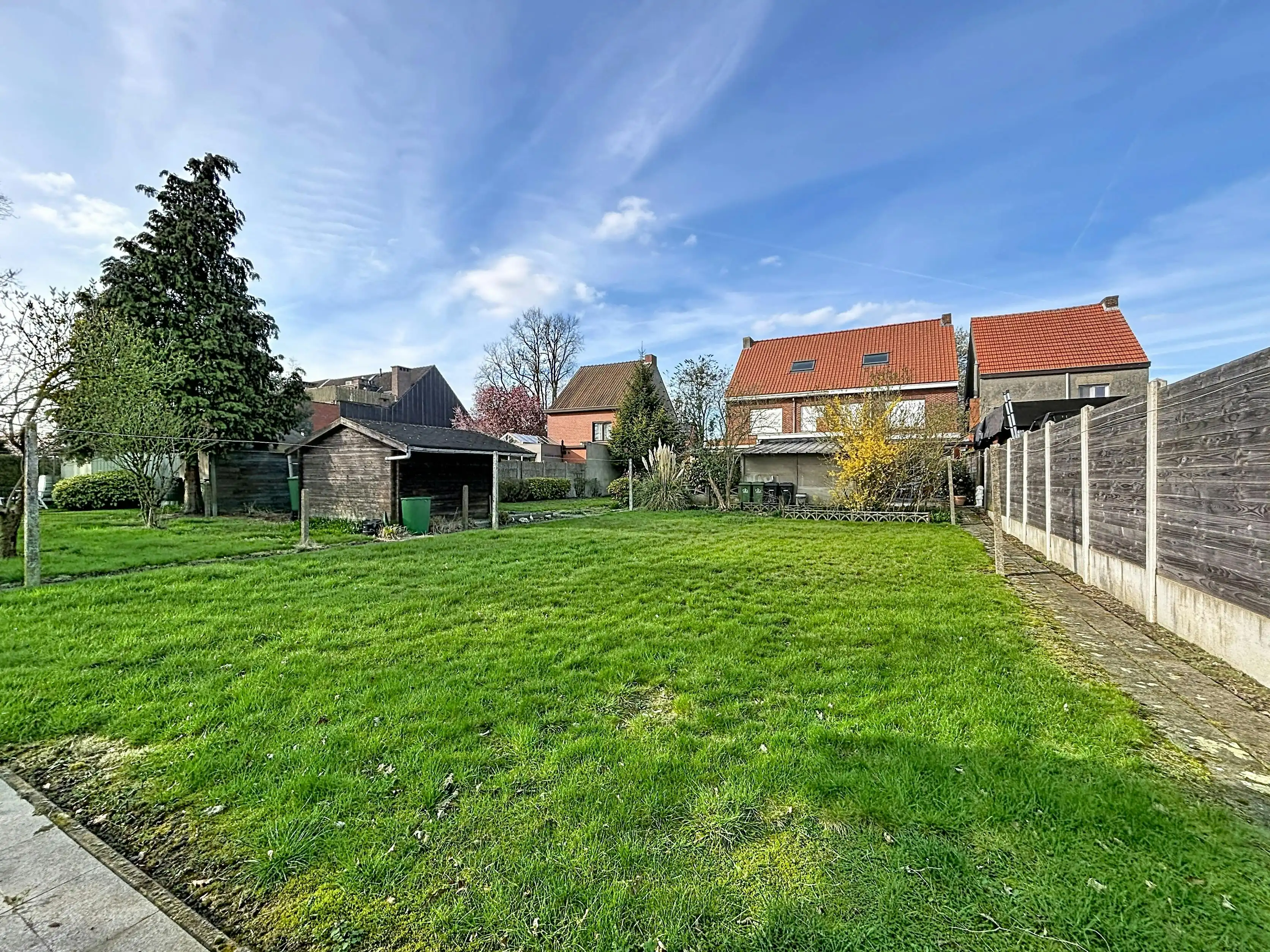 Te renoveren woning te koop in Wuustwezel! foto 42