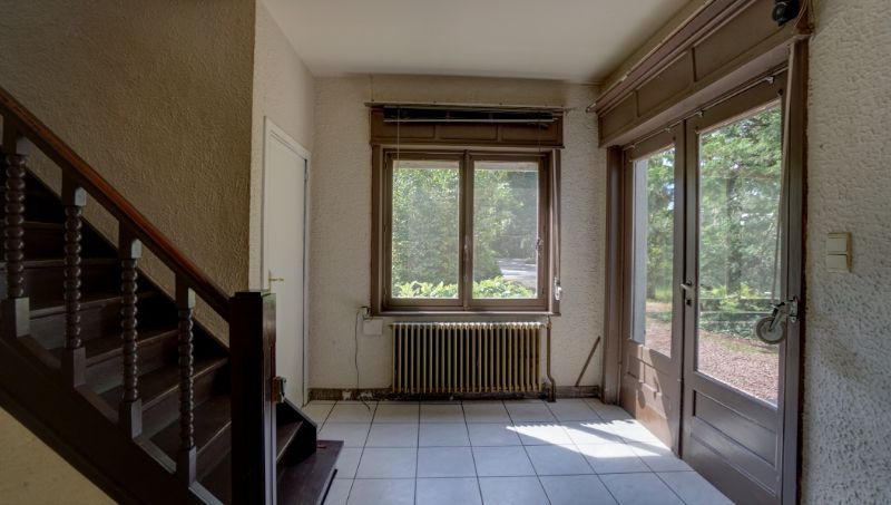 Te renoveren charmant landhuis van 235m² + dubbele garage op 15 are foto 8