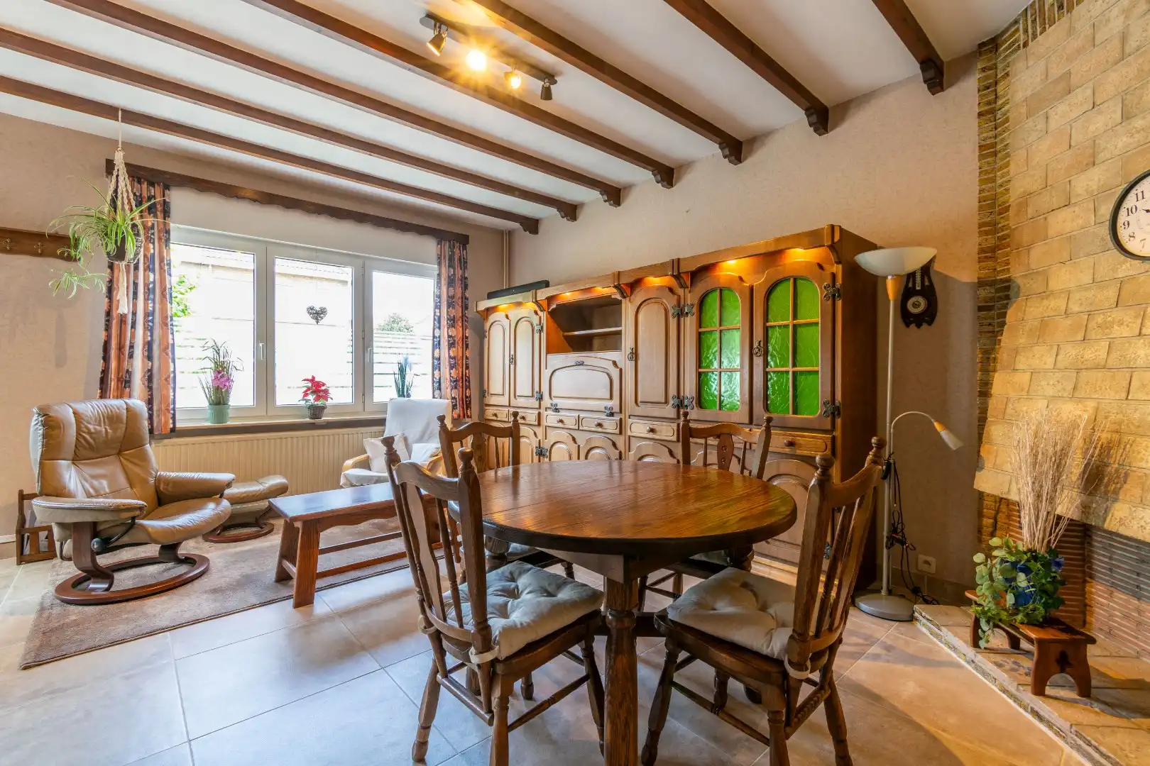 WELGELEGEN WONING MET 2 SLP, BUREAU, INRICHTBARE ZOLDER! foto 7