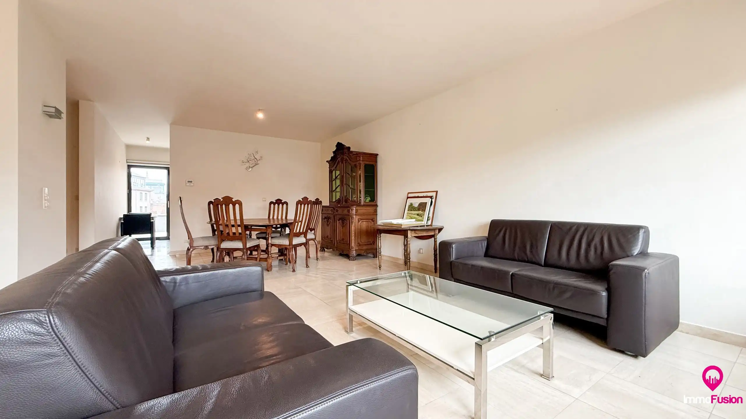 Uitzonderlijk appartement met 3 slaapkamers en 3 terrassen! foto 4