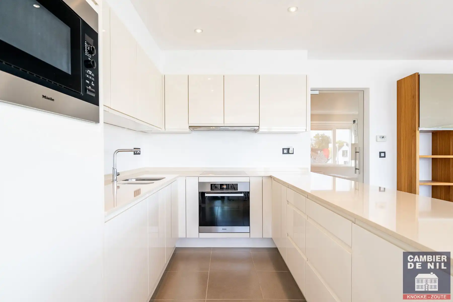 Hoekappartement op topligging met open zichten te Knokke-Heist foto 12