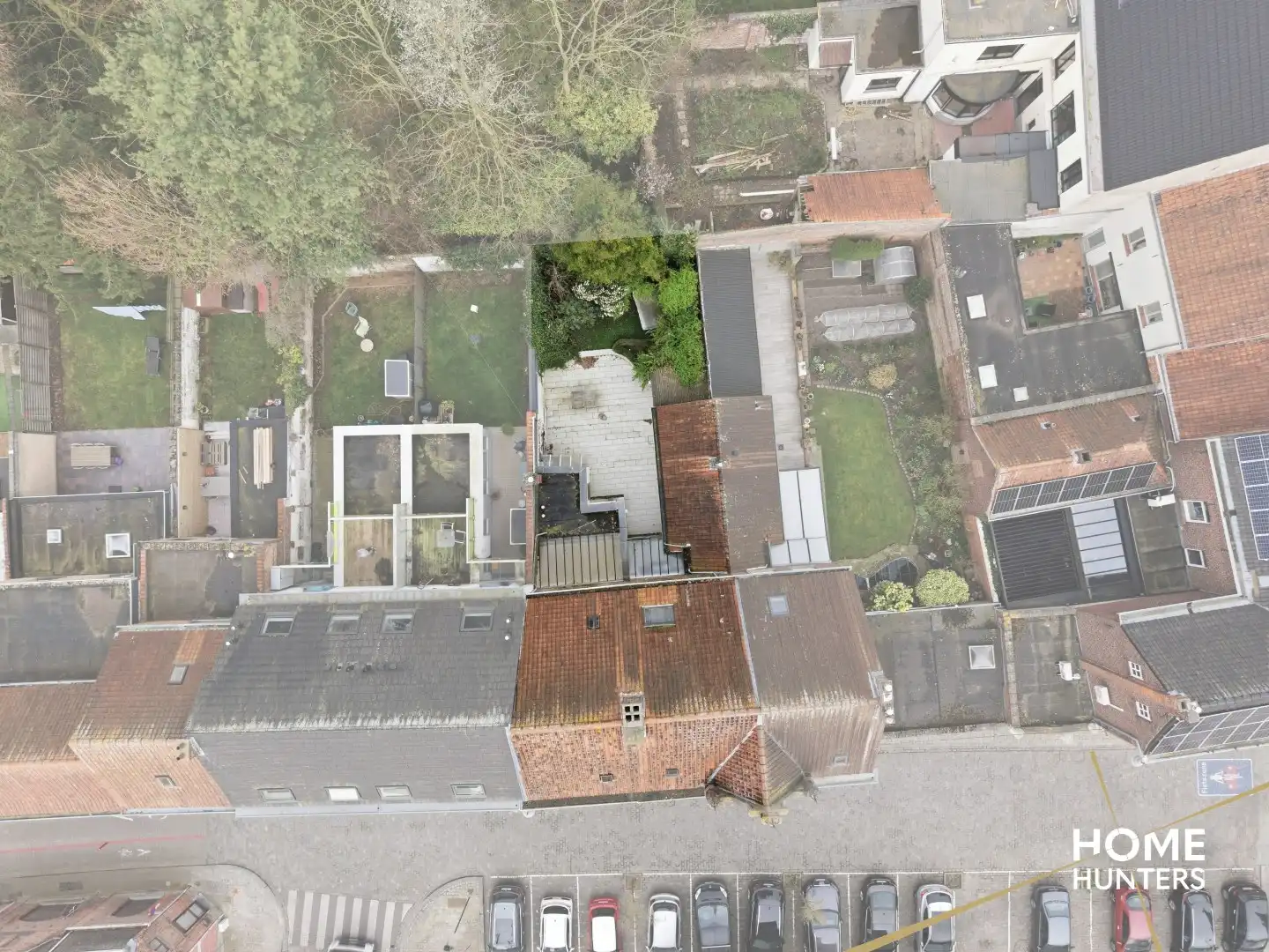 Karaktervolle stadswoning met 5 slaapkamers, ruime garage en tuin nabij de Leie in Wervik foto 3