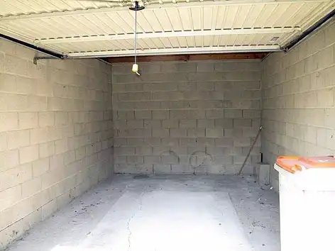 GUNSTIG gelegen appartement te LANAKEN foto 11