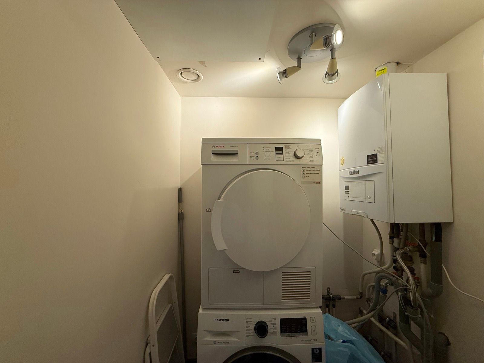 Instapklaar appartement met 2 slaapkamers en terras foto 16