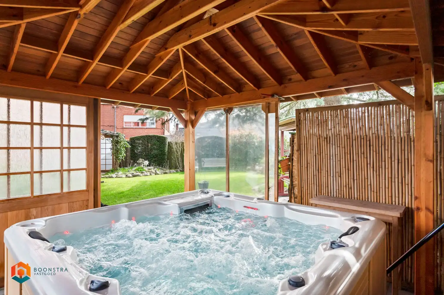 Ruime woning met 5 slpkrs te Blaasveld foto 14