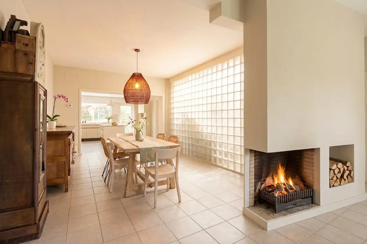 Halfopen woning met ruime garage en uitbreidingspotentieel foto 13