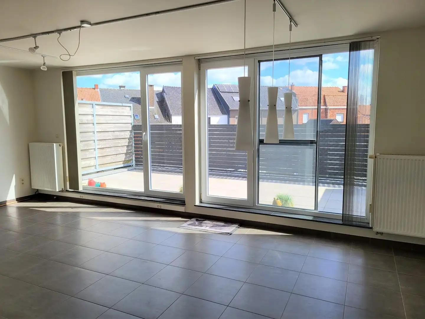 Lichtrijk en energiezuinig duplex appartement met ruim terras foto 4