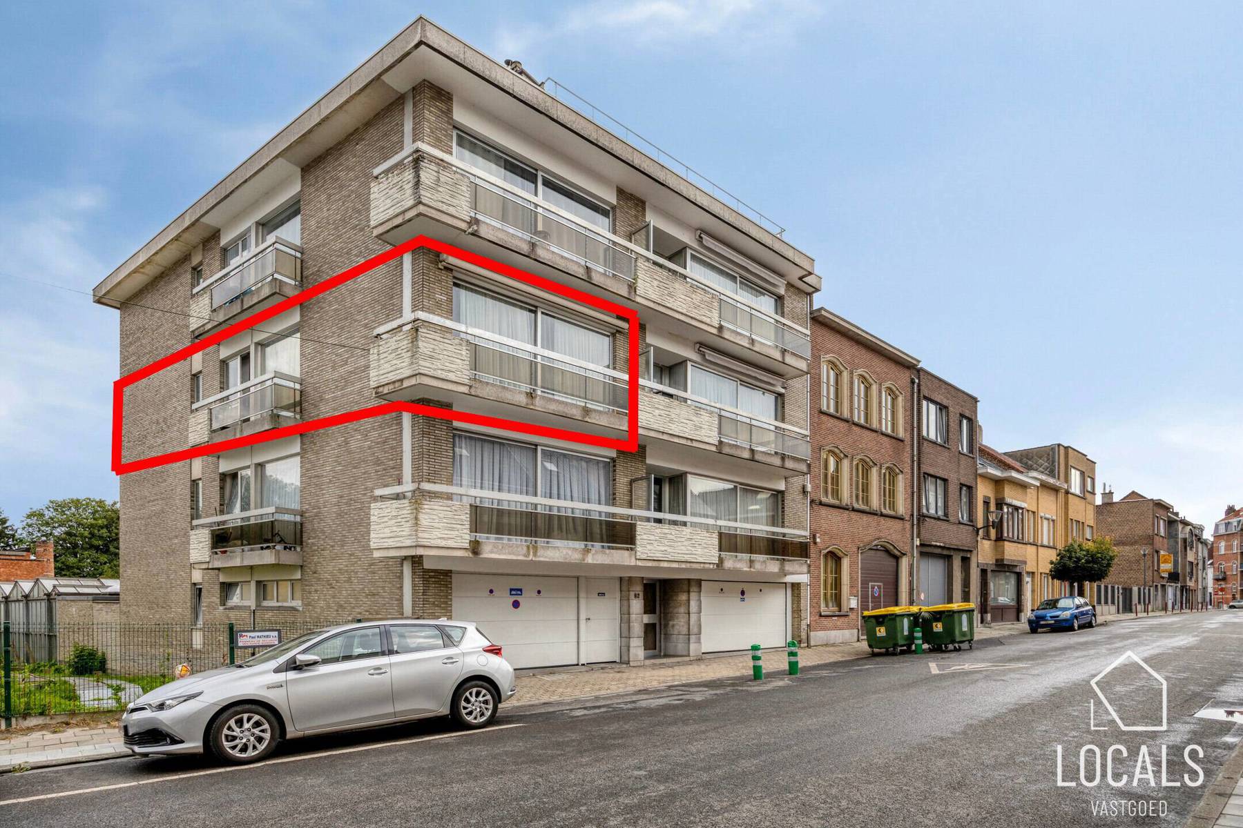 Mooi gerenoveerd appartement met 3 terrassen op toplocatie! foto {{pictureIndex}}