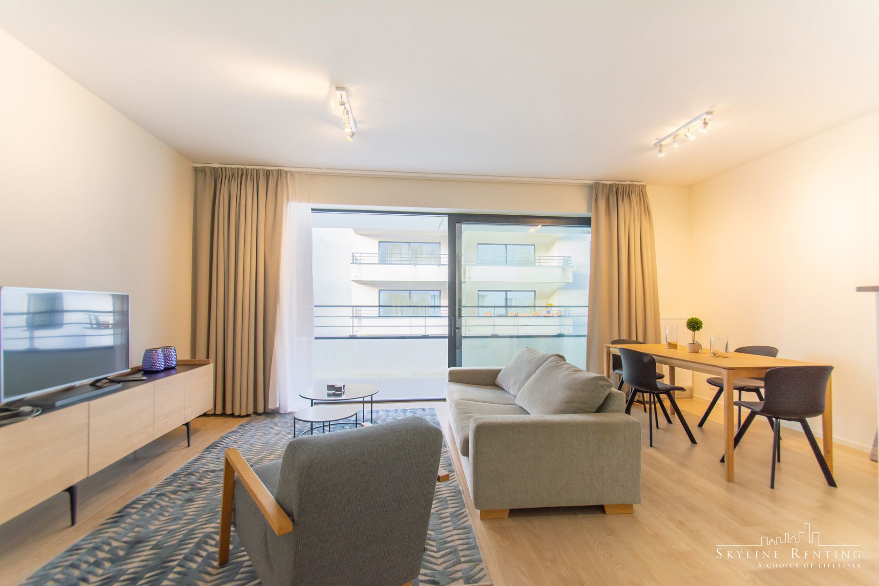 LICHTRIJK - Appartement 1 kamer met binnenplaats (NAVO area) foto 4