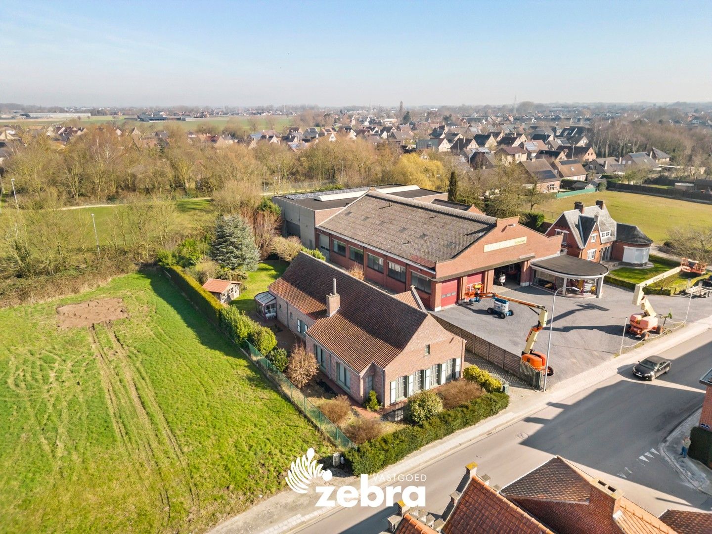Charmante te renoveren villa met saunahuis in Izegem! foto 25