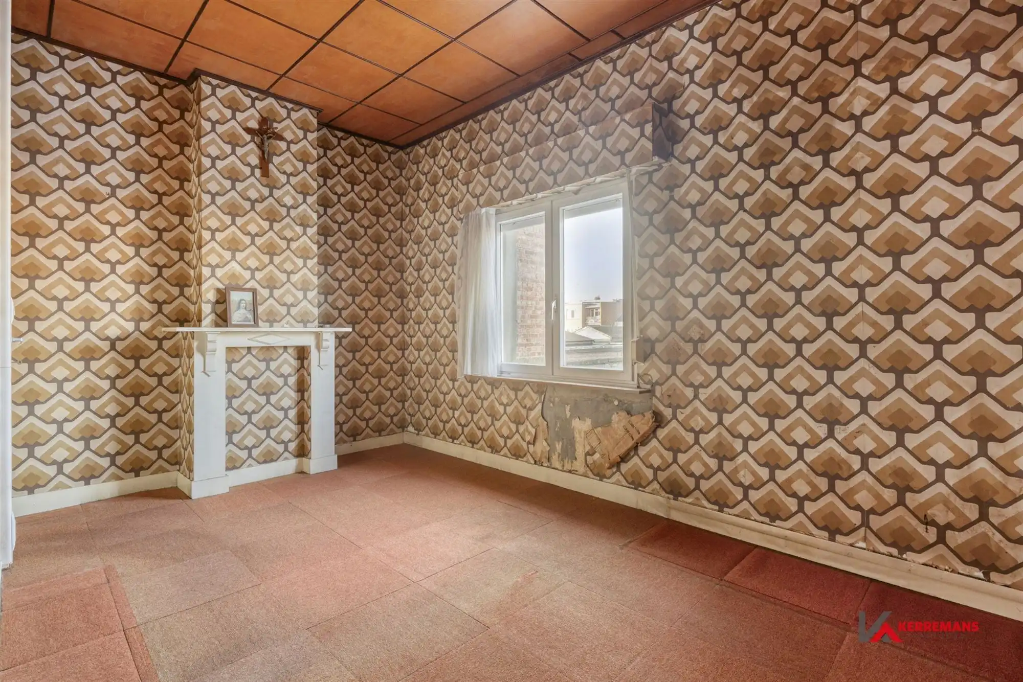 Op te frissen woning met 4 slaapkamers, tuin en garage.  foto 18