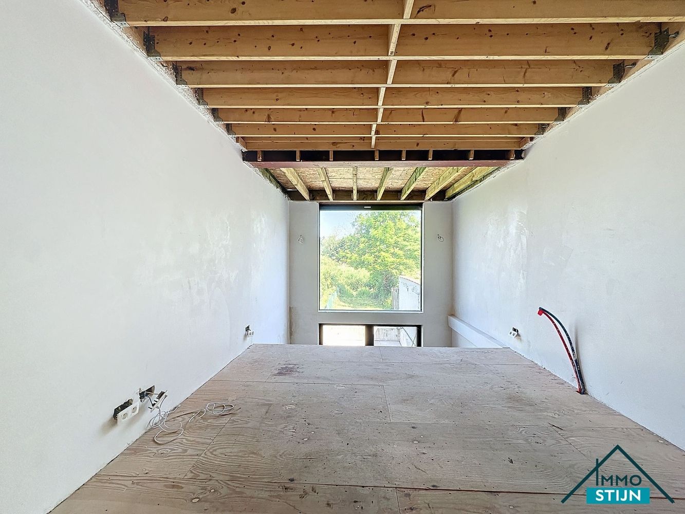 Charmante woning met drie slaapkamers foto 5