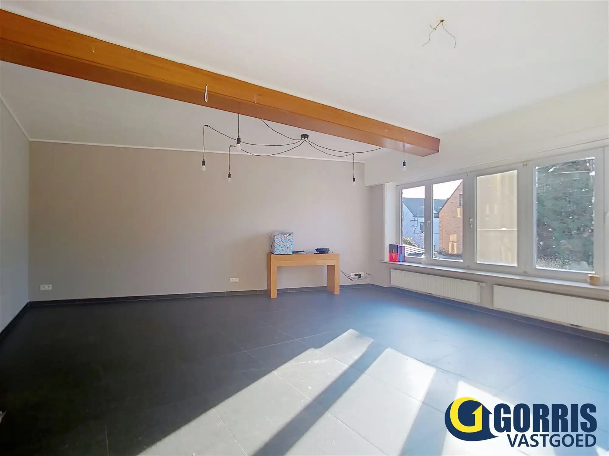 Gerenoveerd 3 slaapkamer appartement foto 2