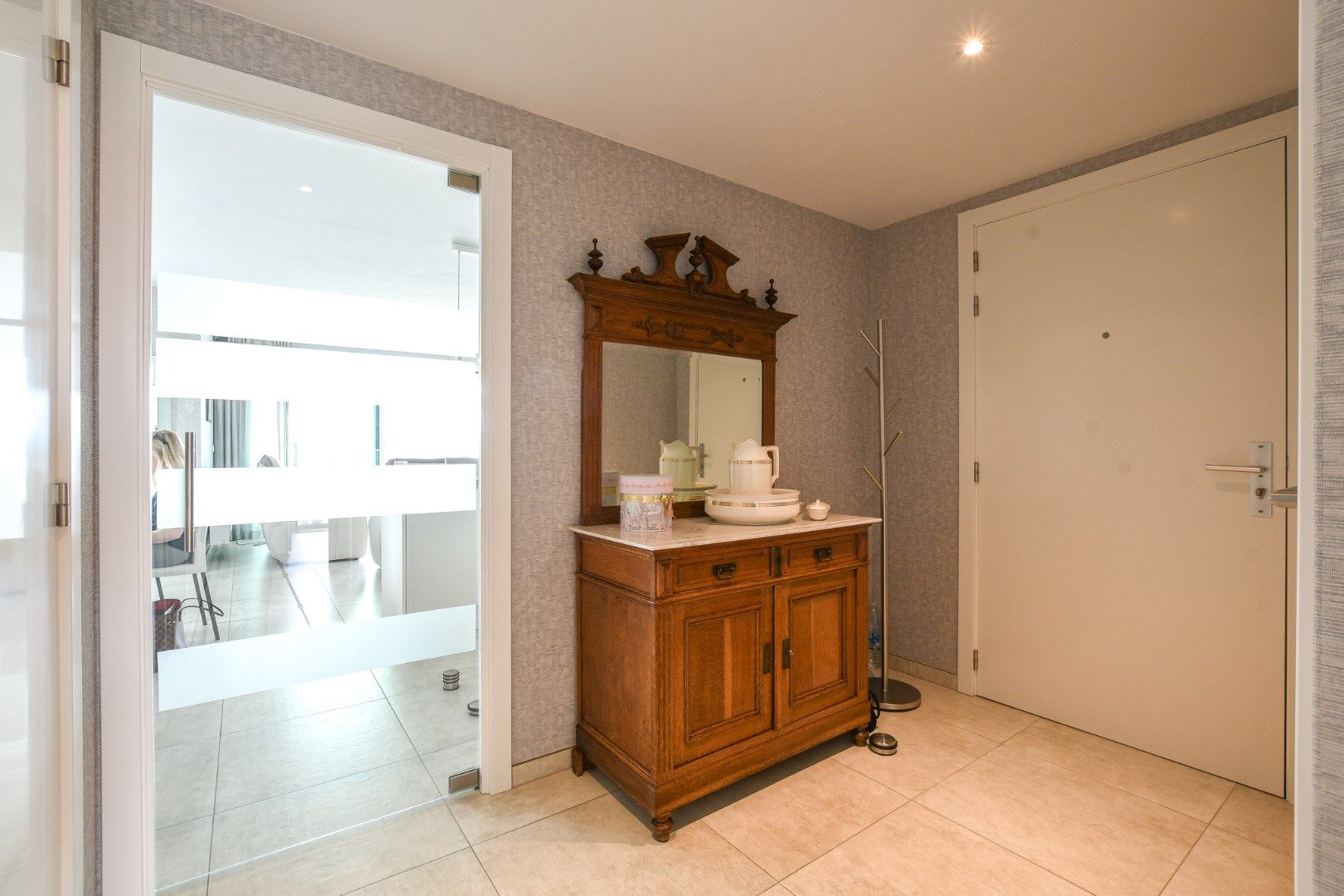 Modern 2-slaapkamerappartement met terras nabij duinen en strand, De Haan foto 14