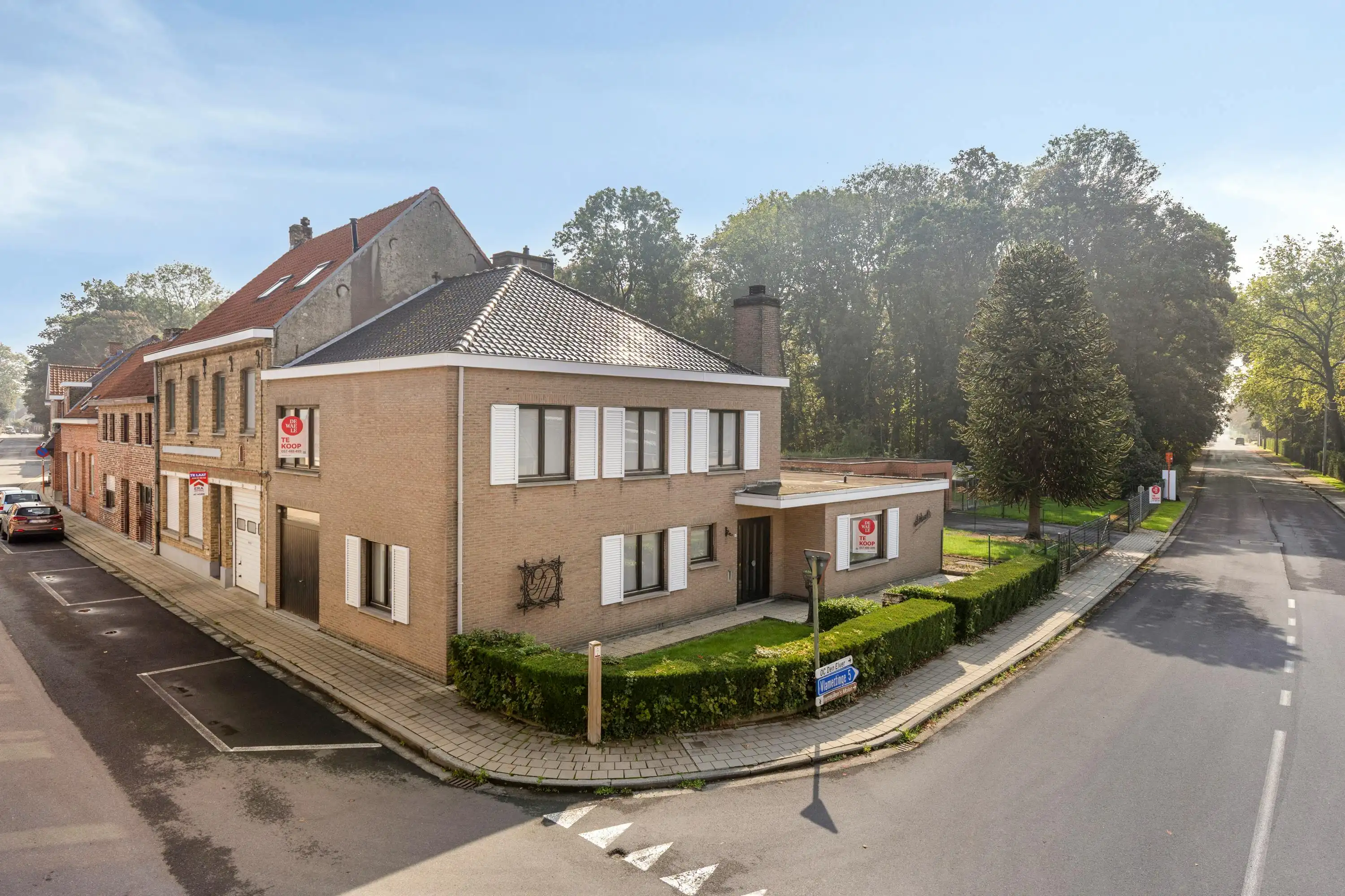 Ruim huis te koop met 5 kamers in Elverdinge foto 2