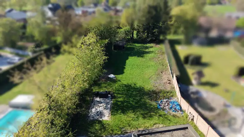 Villa van 265m² op 15 are met kantoor-praktijkruimte van 25m² en 3 slaapkamers foto 30