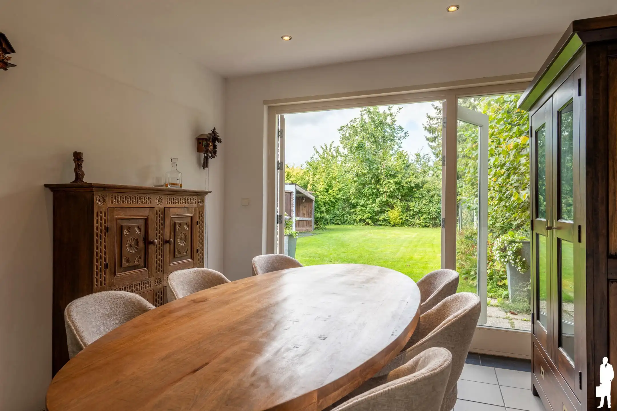 Unieke, lichtrijke woning met 4 slpk. en natuurtuin op 799m² foto 10