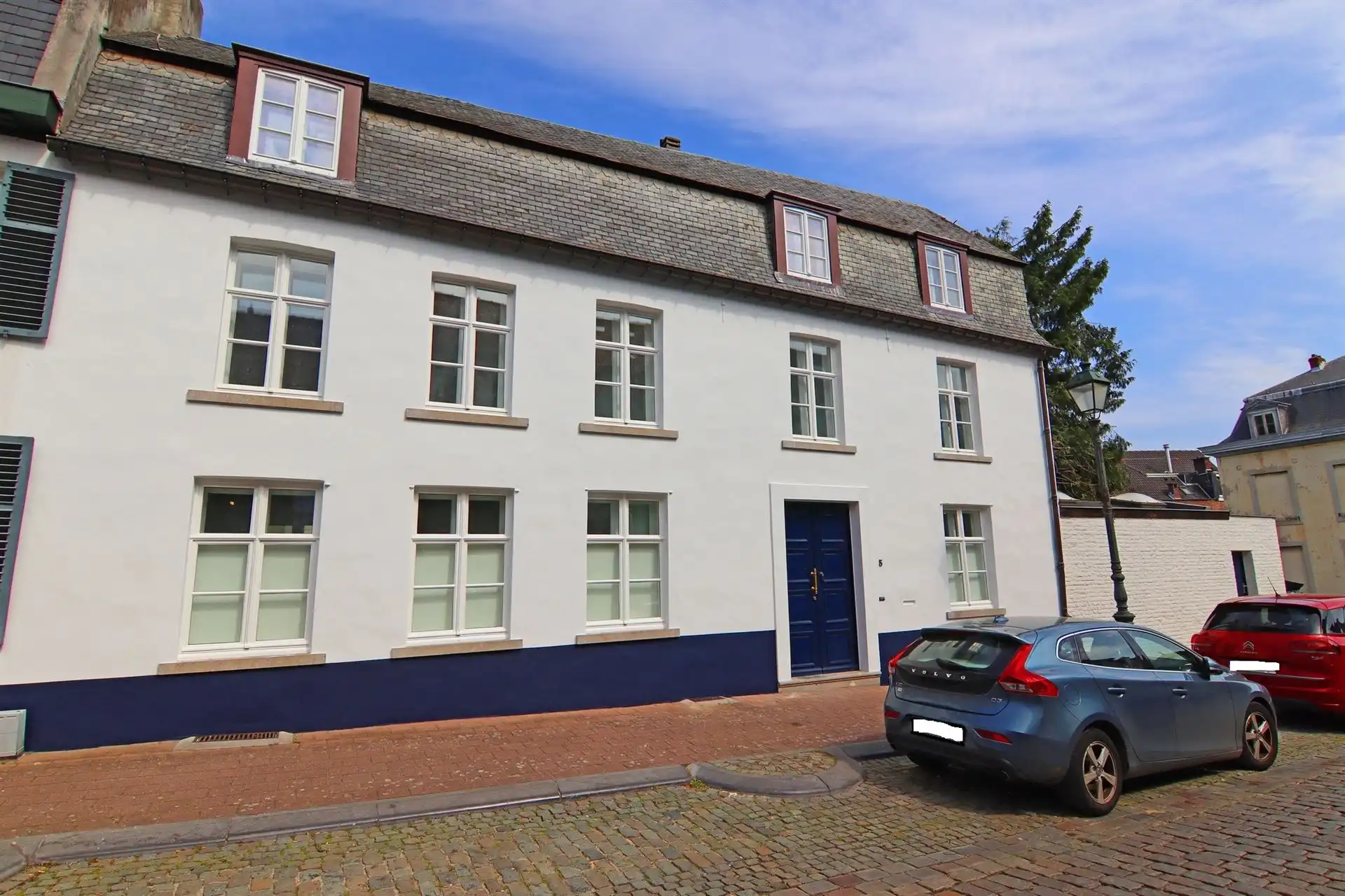 Charmante 18e eeuwse woning in het centrum van Tervuren! foto {{pictureIndex}}