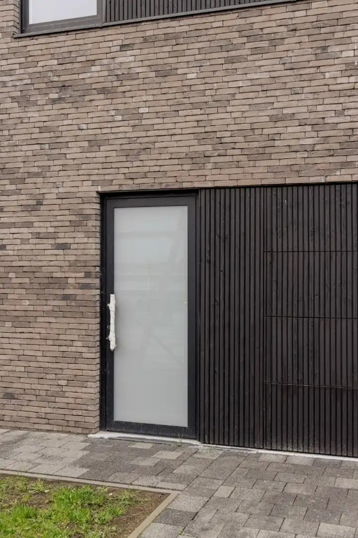 Energiezuinige halfopen bebouwing met ruime tuin foto 12