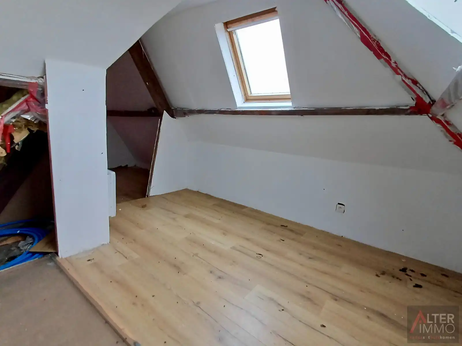 OPBRENGSTEIGENDOM MET 2 APPARTEMENTEN foto 40