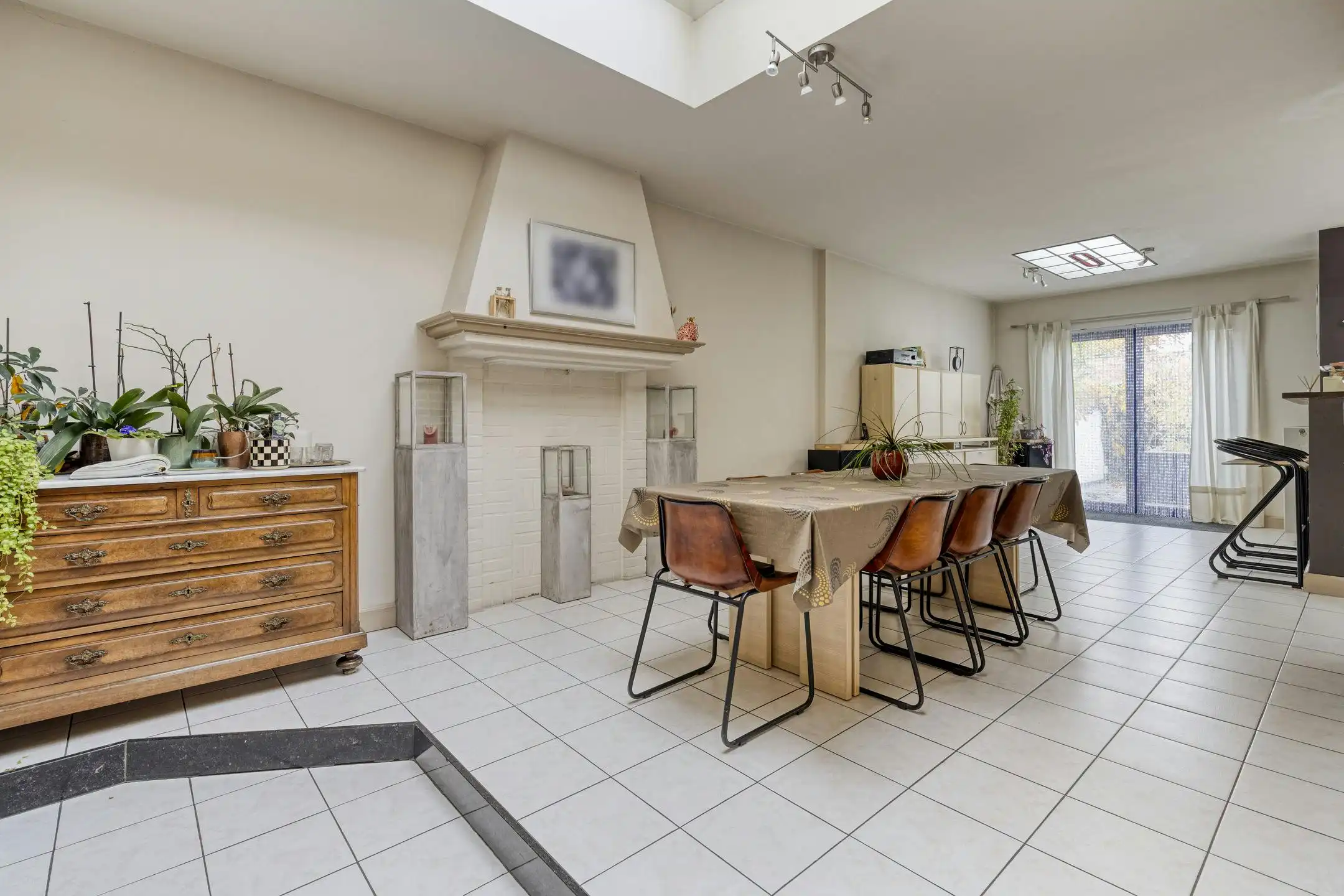 Zeer ruime centraal gelegen herenwoning in Sint-Niklaas foto 5