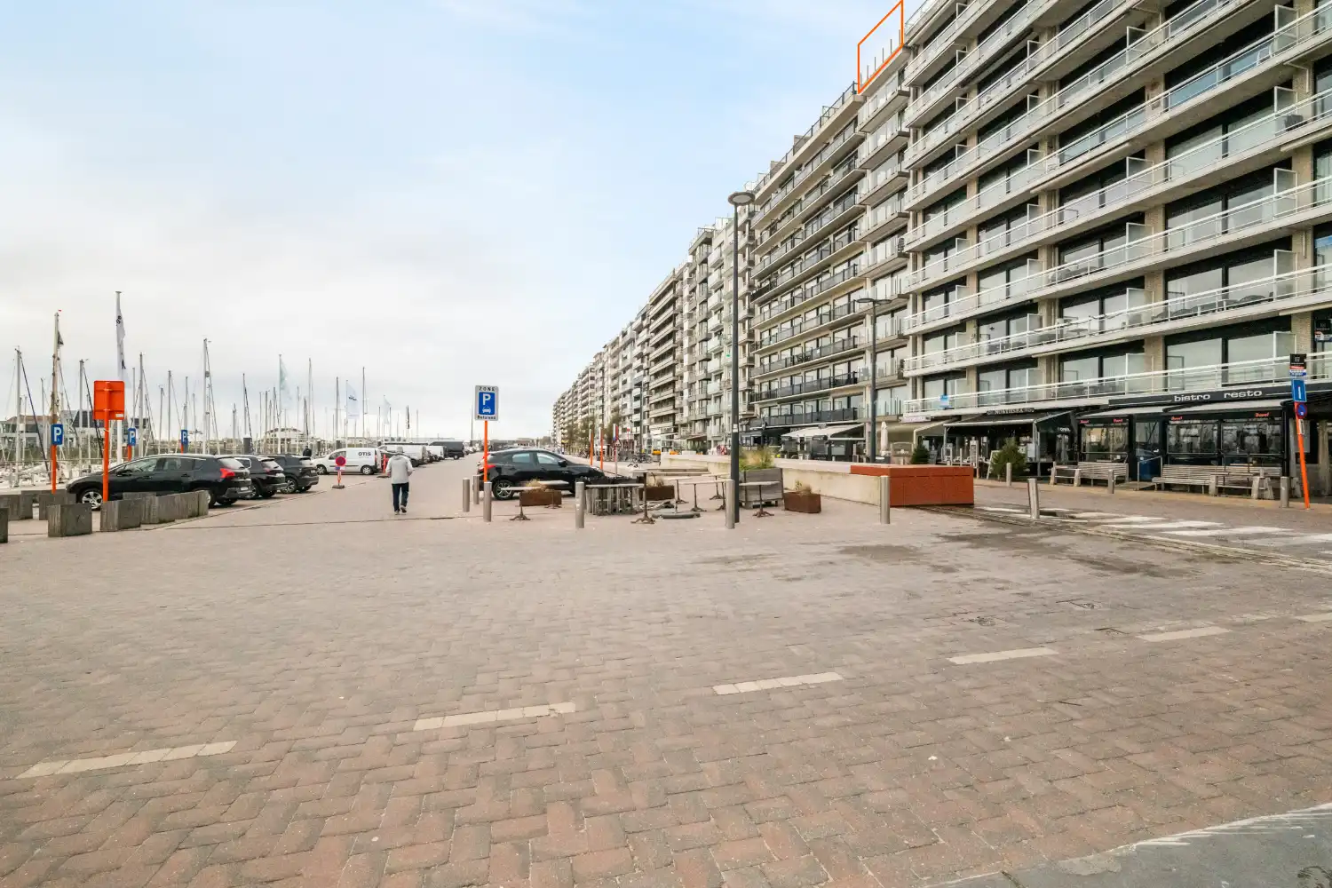 Instapklaar 1-slaapkamer appartement met prachtig zicht op de jachthaven foto 4