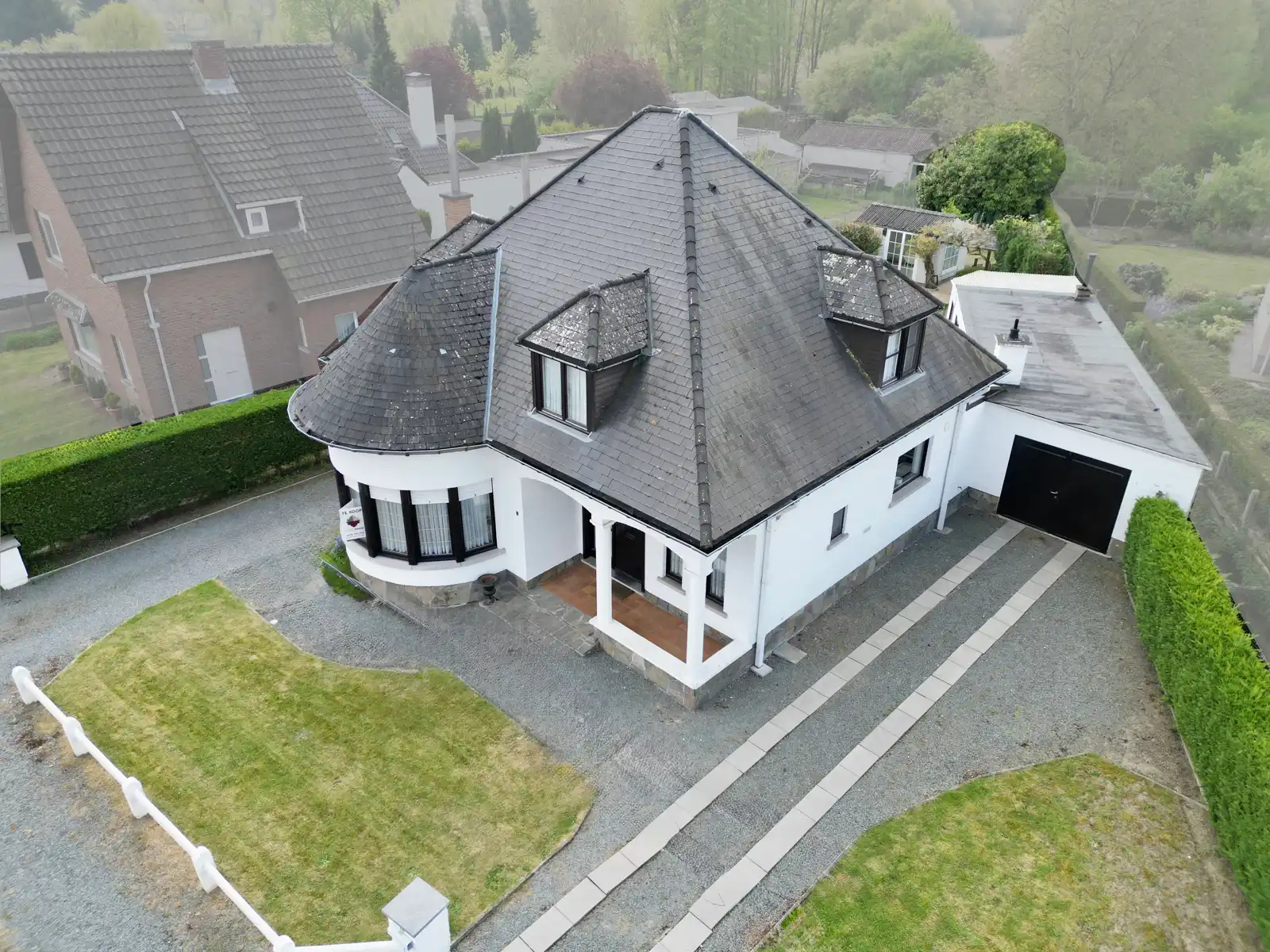 Hoofdfoto van de publicatie: Charmante Villa MET 3 SLPK, Riante Tuin EN Garage!