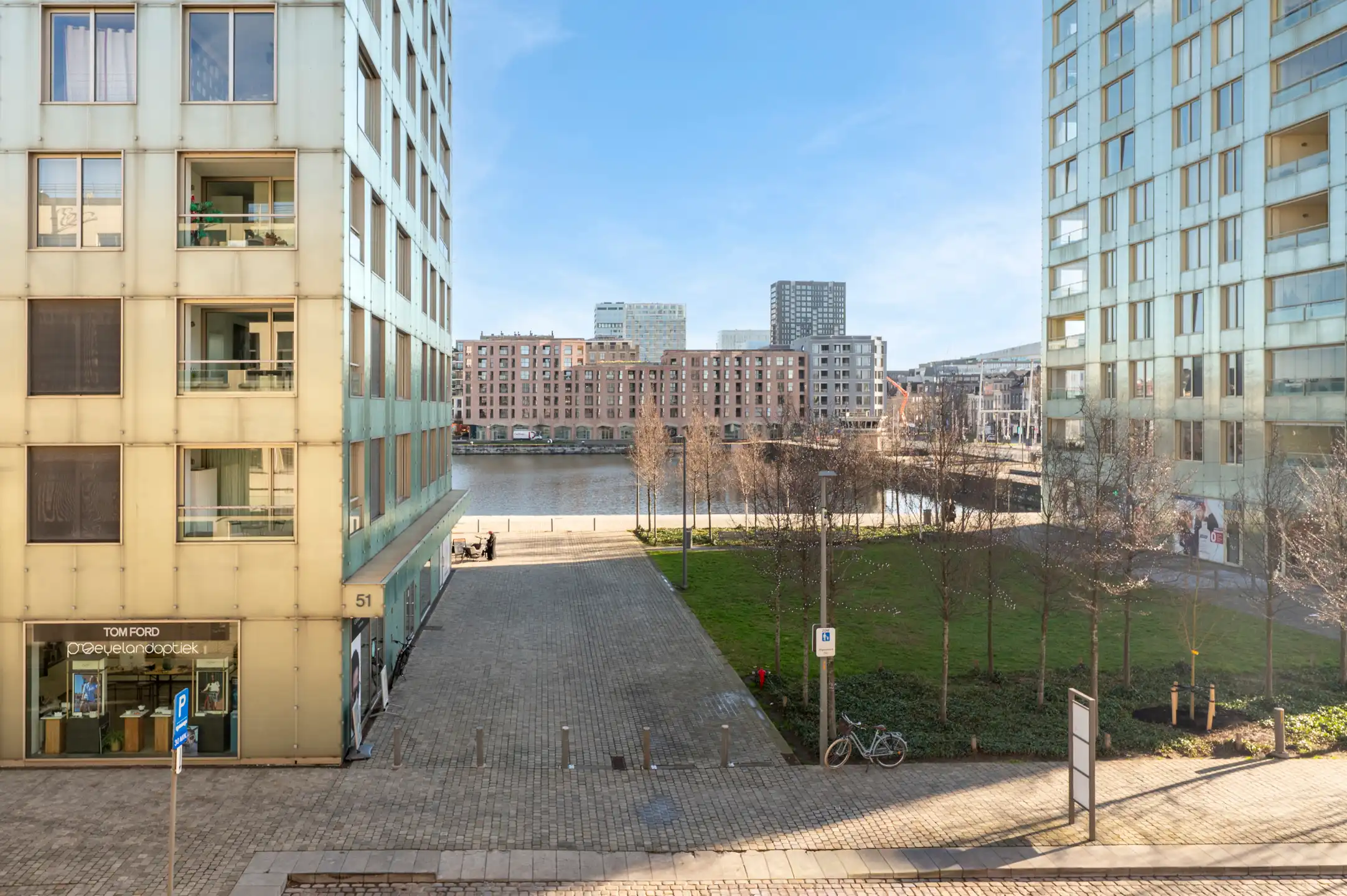 Antwerpen-eliandje. Appartement met zicht op water! foto 10