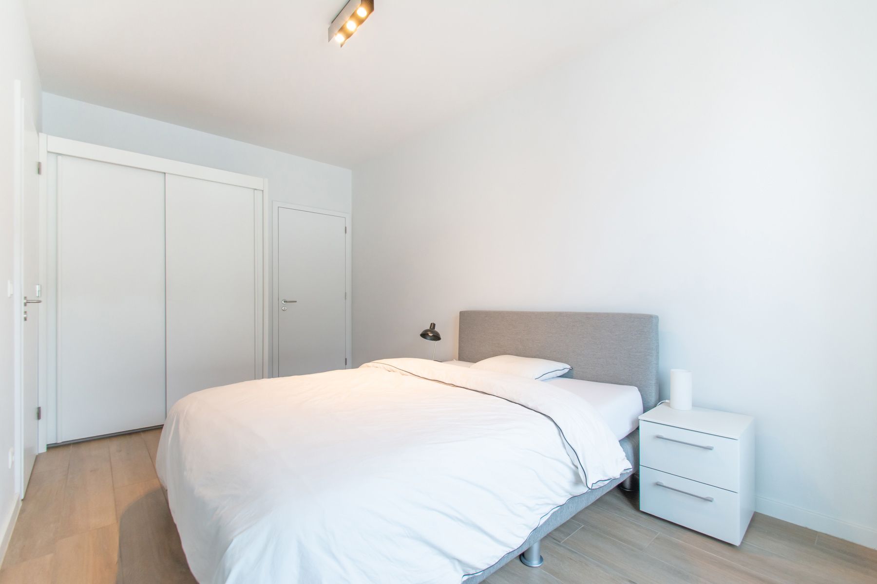 Prachtig gemeubeld appartement met TERRAS foto 10