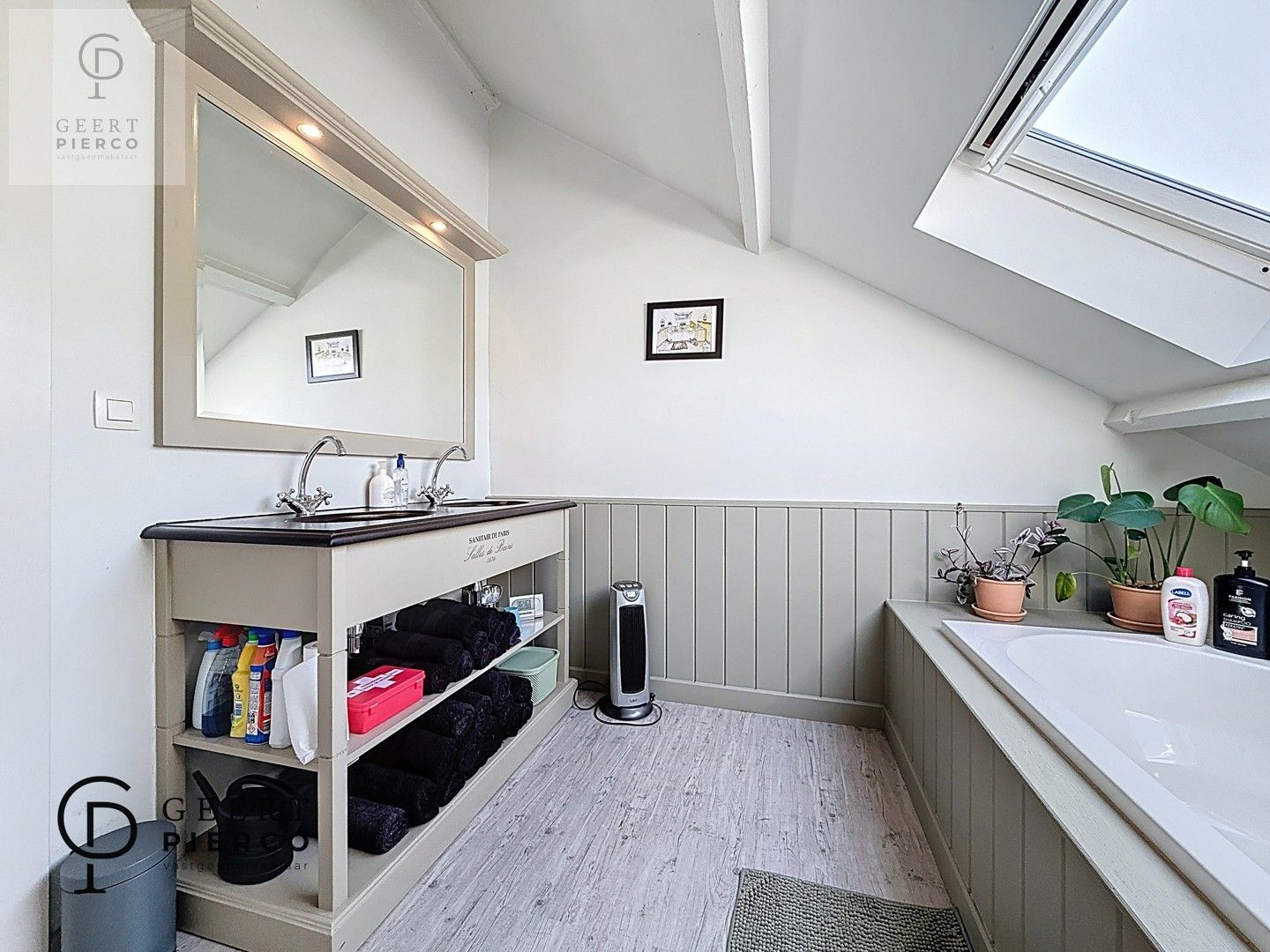 Karaktervolle woning in het groen foto 24