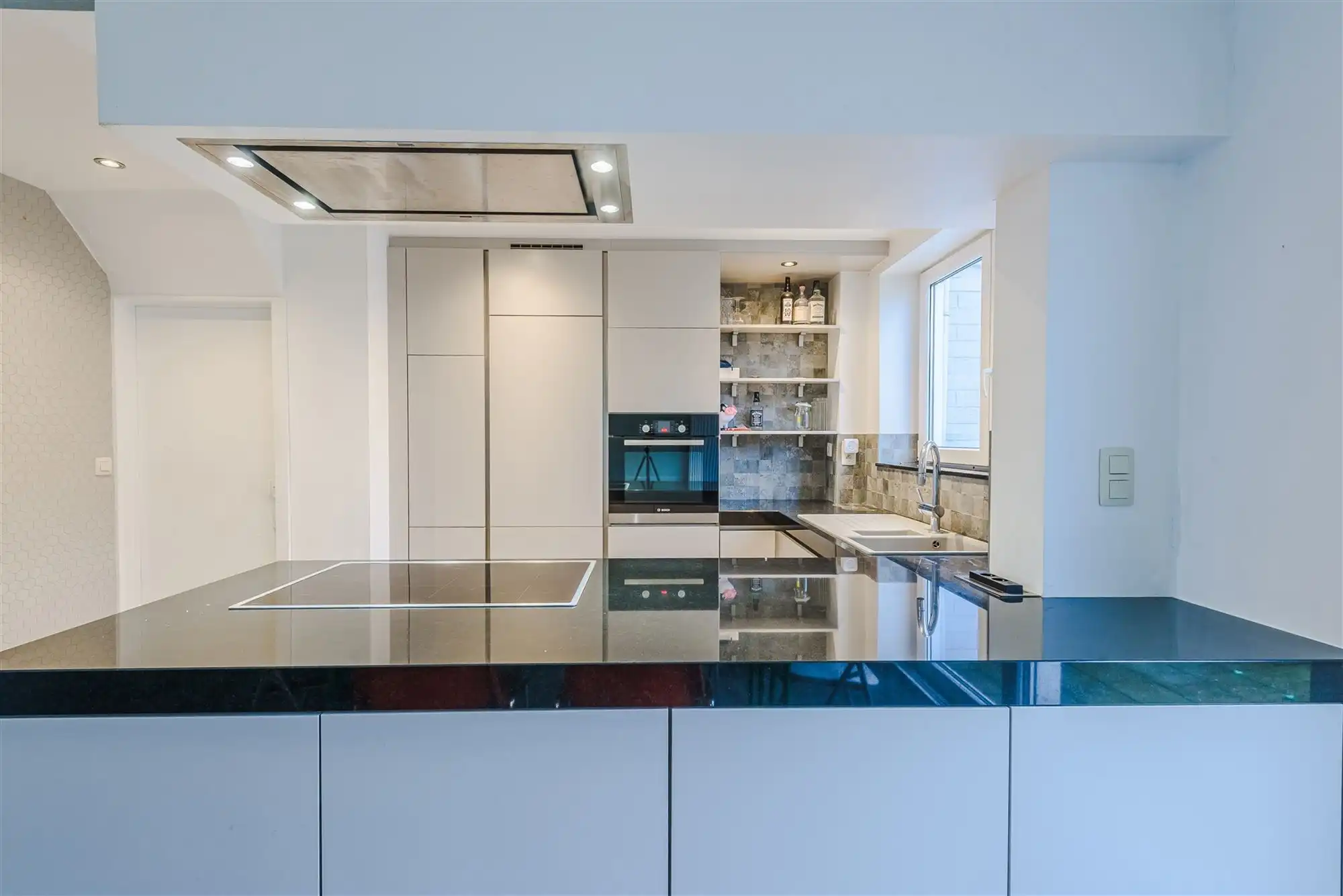 woning met 4 à 5 slaapkamers, leuke tuin en garage met oprit foto 11