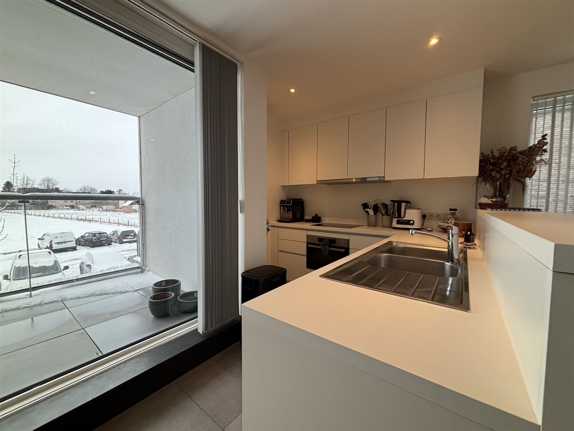 BEZOEKEN VOLZET- Appartement met twee autostaanplaatsen foto 5