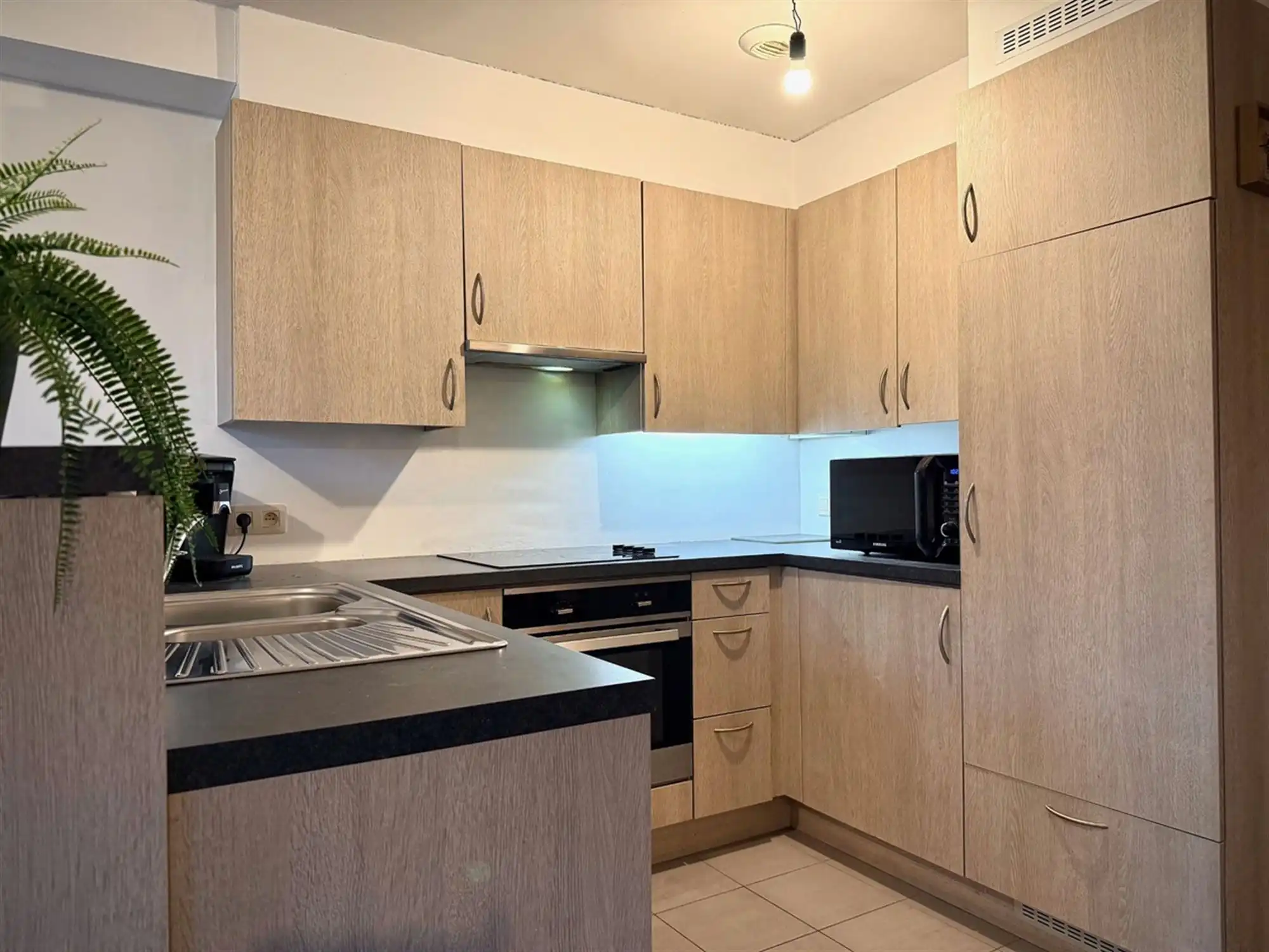 Dorps-APPARTEMENT (duplex) met 2 SLAAPKAMERS & TERRAS foto 5