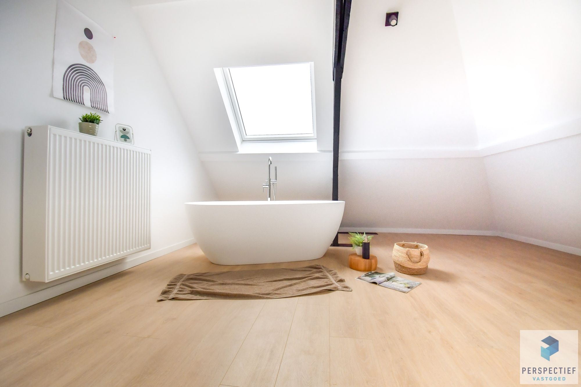 BEZOEKMOMENT ZATERDAG 20/12 VAN 9U TOT 10U30 | GERENOVEERDE, RUIME hedendaagse woning met GROTE tuin op TOPLOCATIE! foto 18