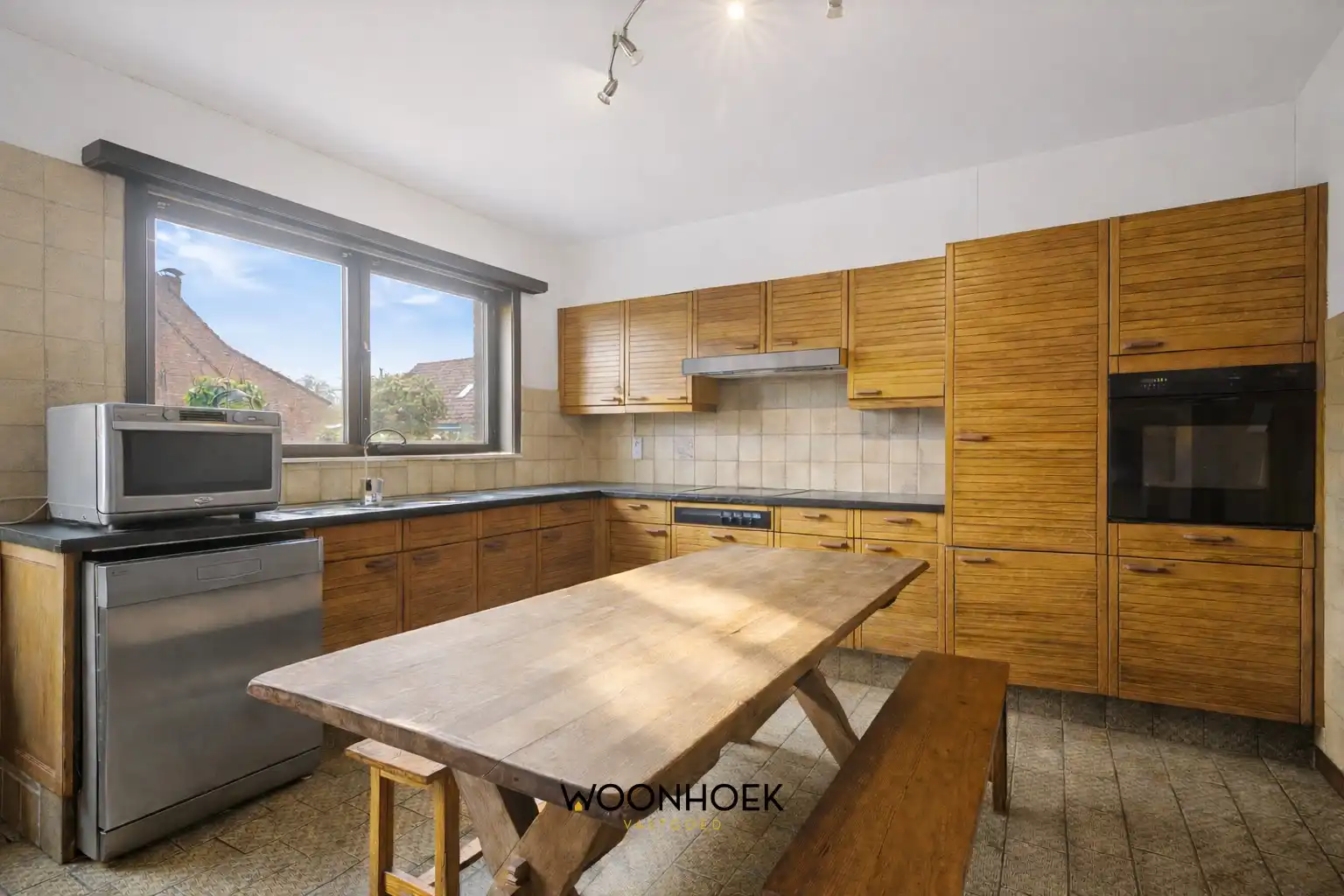 Bezoekmoment reeds volzet.  foto 6