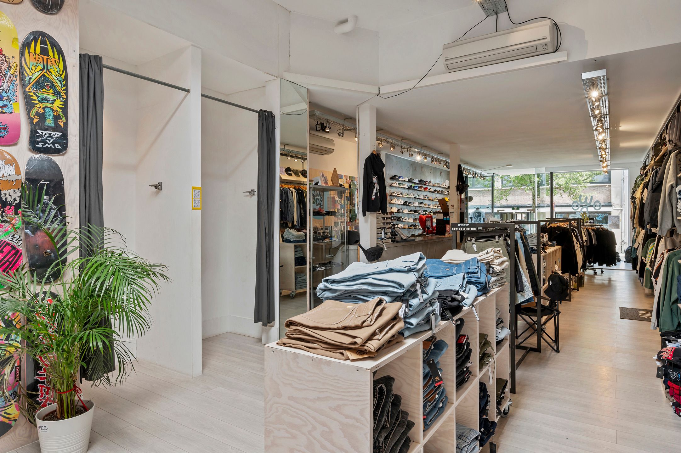 Handelspand van 140m² op toplocatie  foto 9