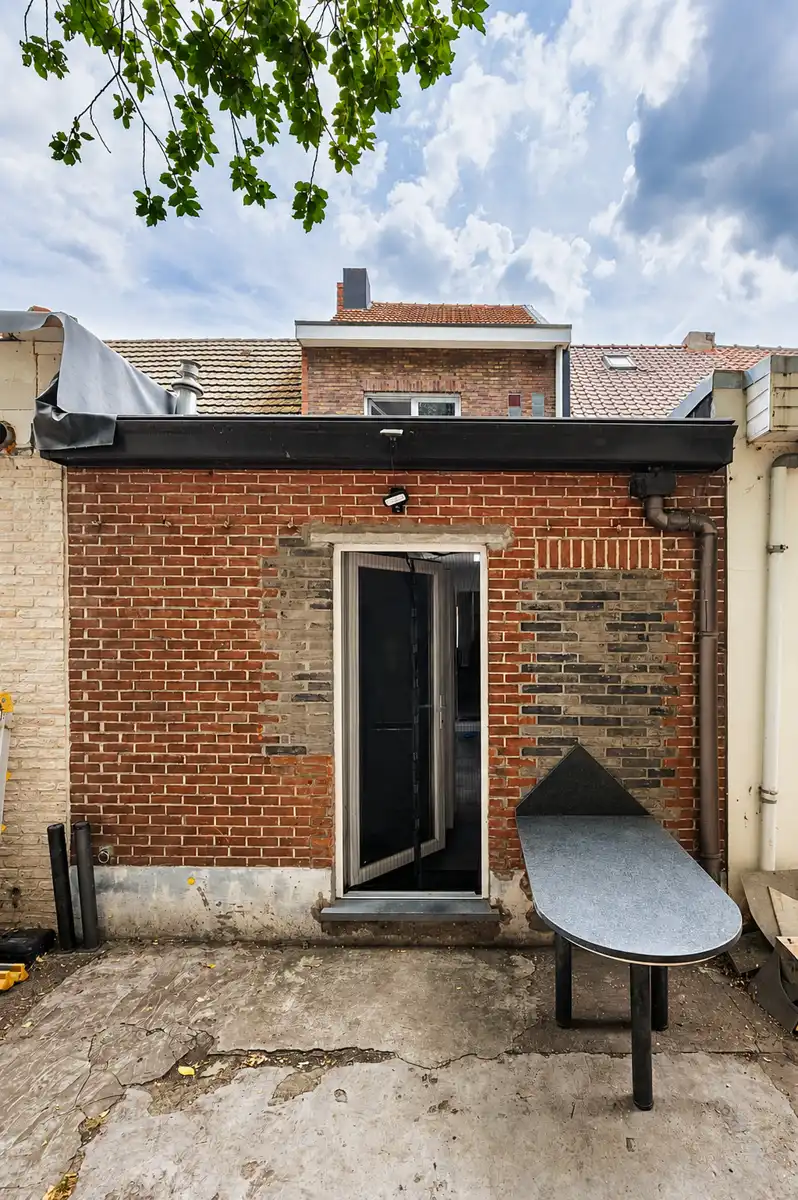 Lichtrijke, gerenoveerde woning in Boom foto 23