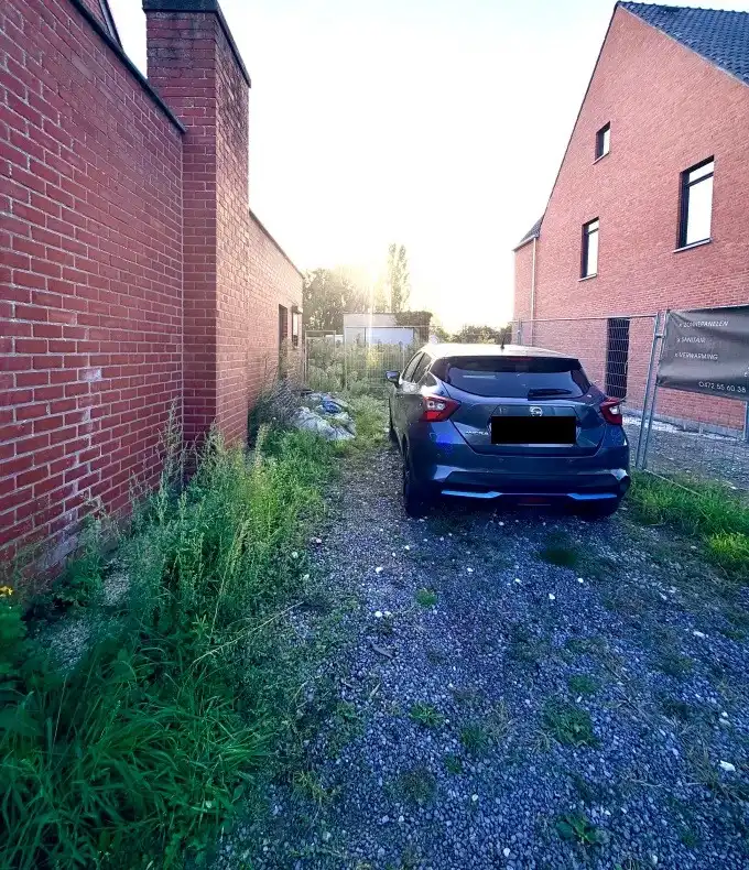 ​​​​​​​Te renoveren woning op 1.167 m²! foto 10
