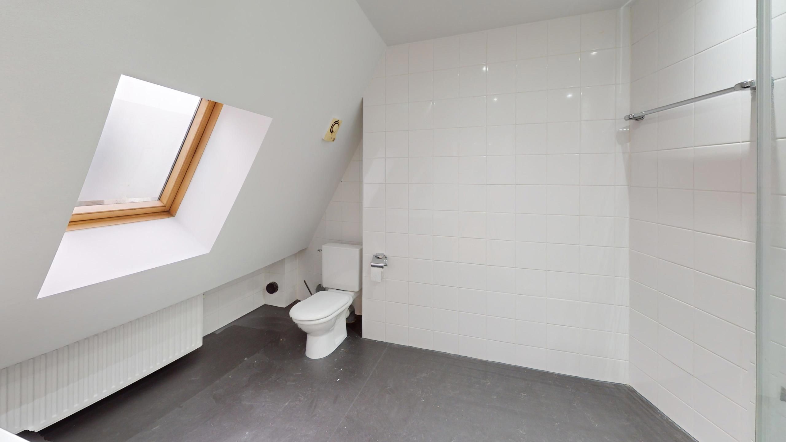 ANTWERPEN - Ruim en lichtrijk appartement  foto 12