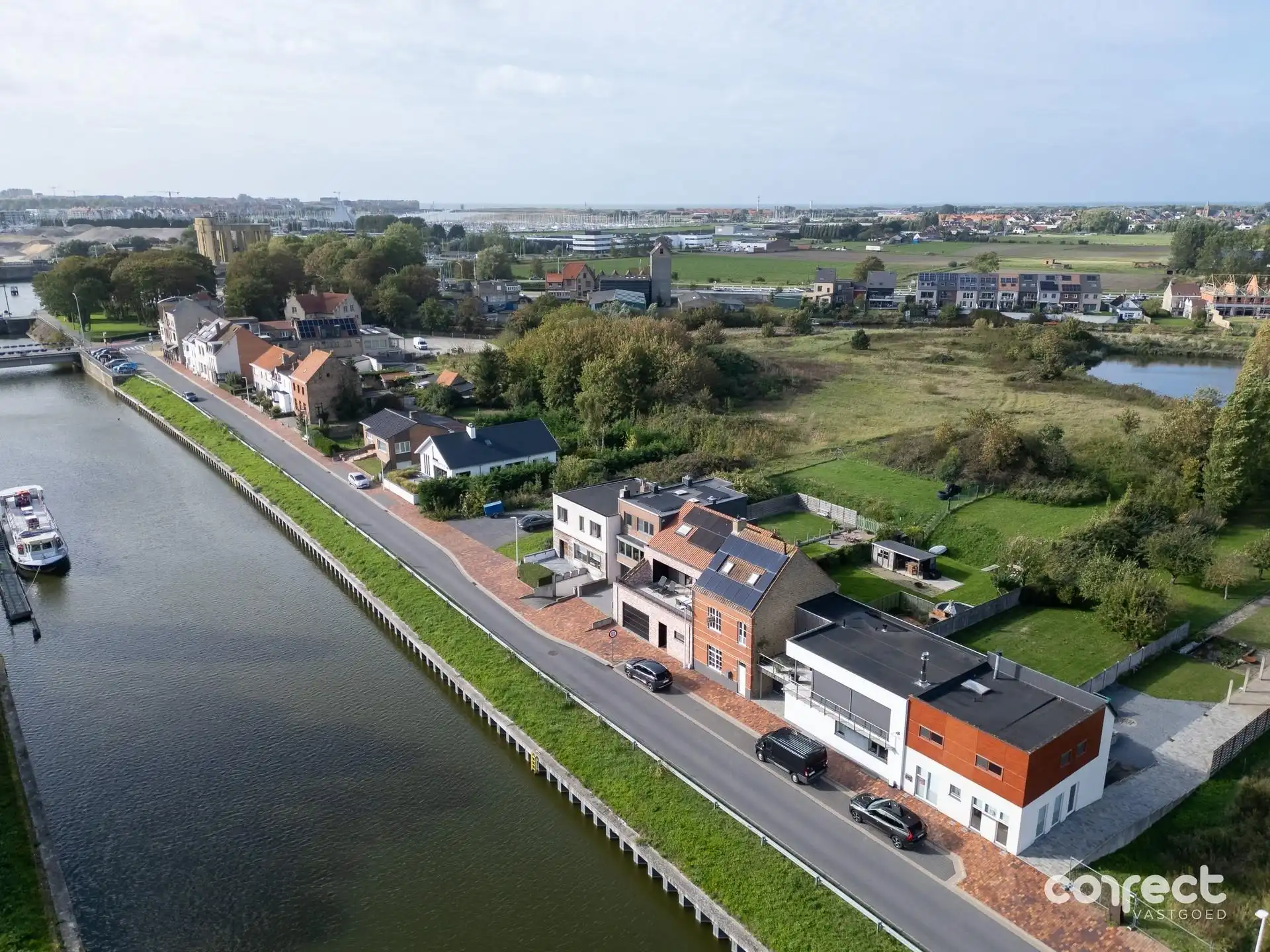 Energiezuinige woning te koop in Nieuwpoort, met uniek zicht op de IJzer. foto 15