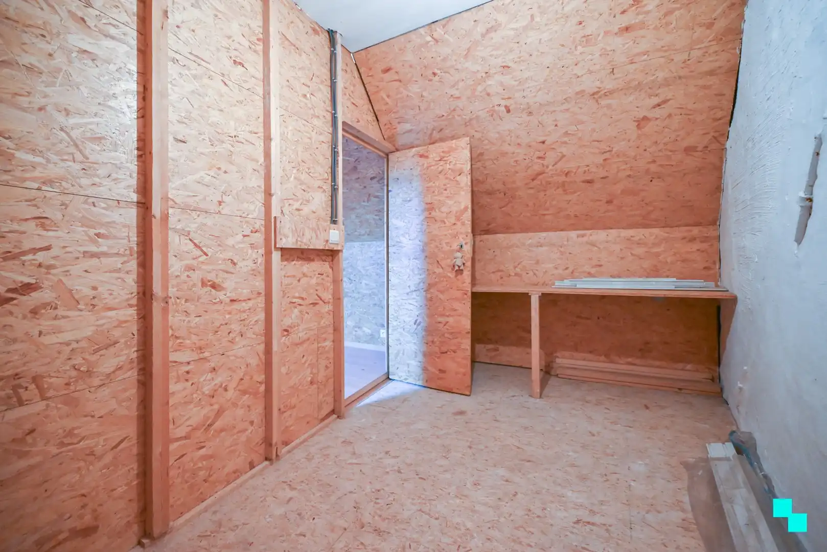 Instapklare gezinswoning met 3 slaapkamers, tuin en topligging in Pittem foto 28