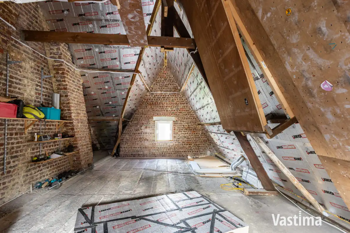 Halfopen woning met prachtige tuin en ruimte om te groeien foto 20