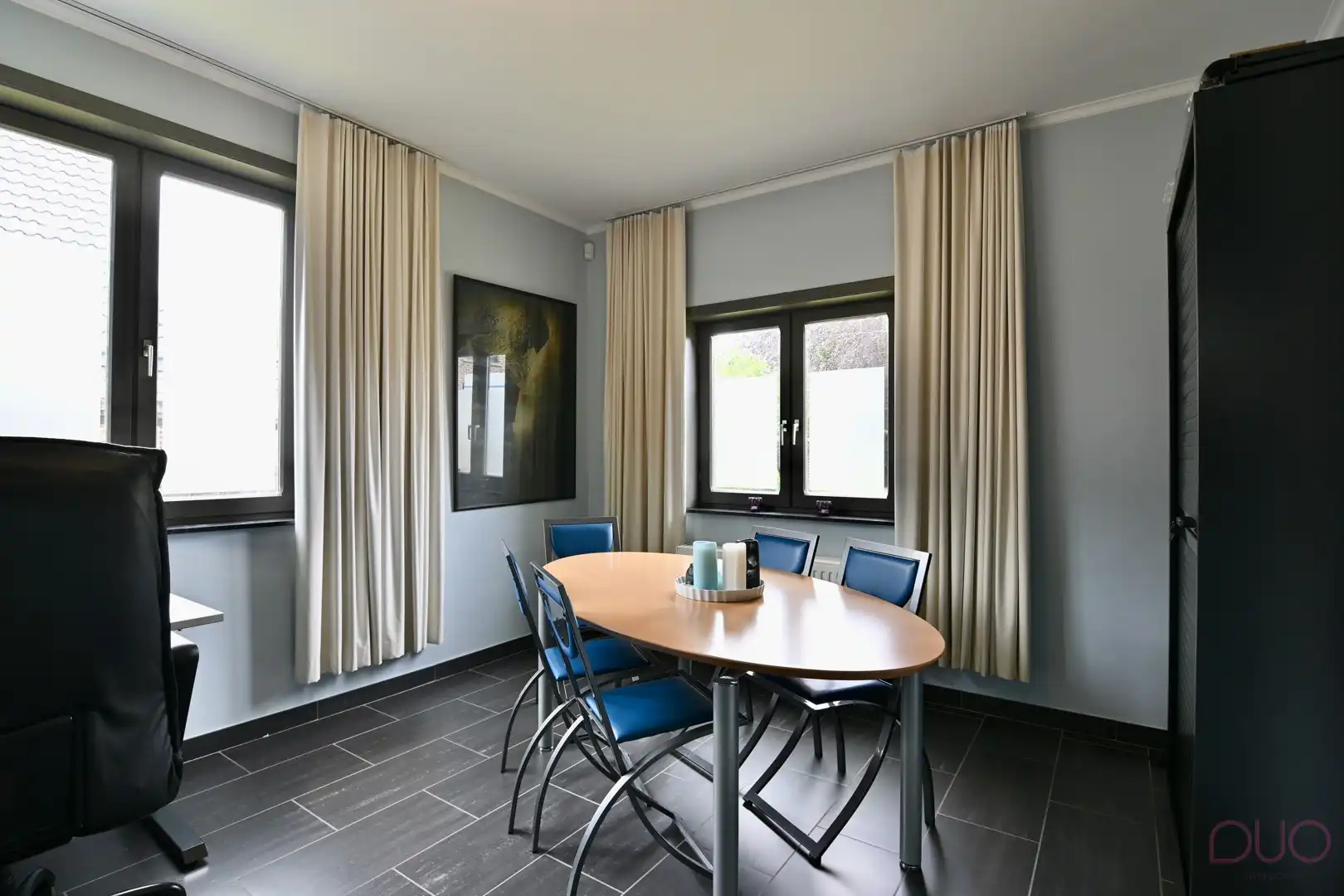 Knappe vrijstaande woning, instapklaar met tot 5 slaapkamers, midden in het groen foto 17